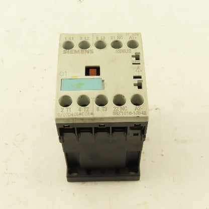 Siemens 3RT1016-1JB42 600V 20A Contactor 17-30V Coil