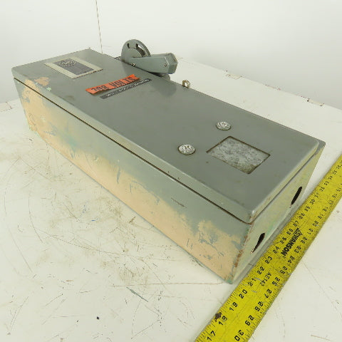 Allen Bradley 712-BAB245 600V 3Ph 10Hp MAX Combination Starter Disconnect 120V