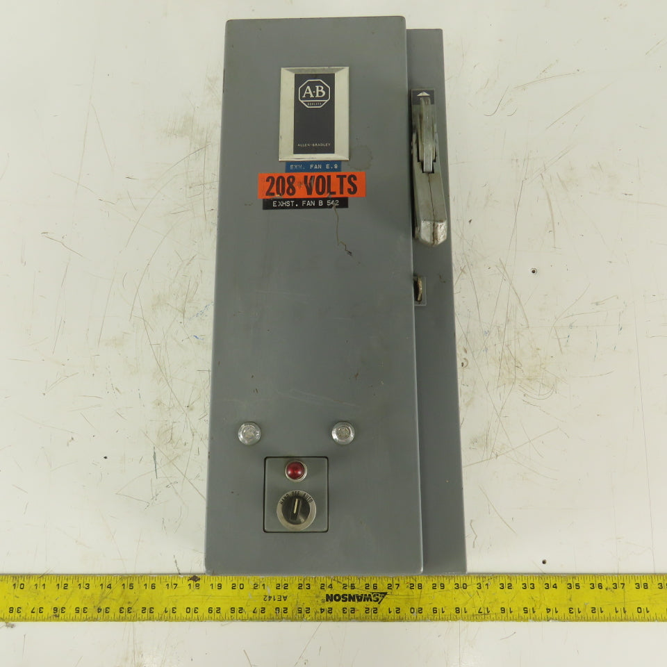 Allen Bradley 712-AAH2478 600V 3Ph 5Hp MAX Combination Starter Disconnect 208V