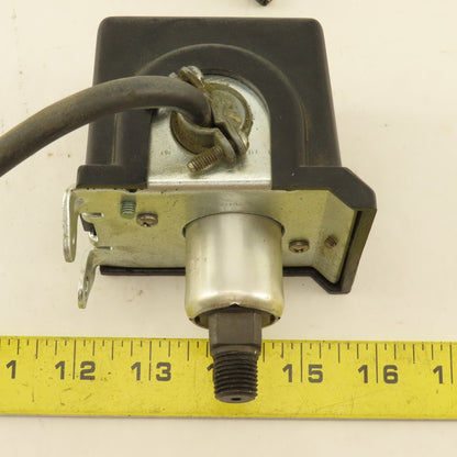 United Electric Controls H54-24 3-30PSI Range 600PSI MAX Pressure Switch