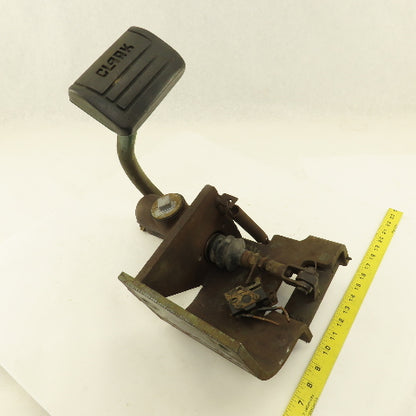 Clark 36/48VDC Forklift Hydraulic master Cylinder Assembly W/Pedal