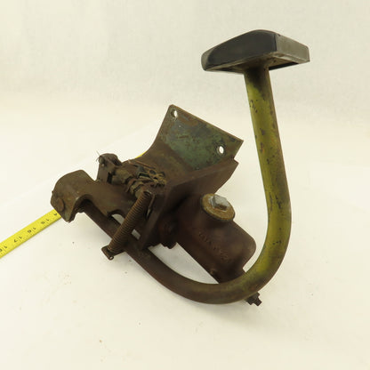 Clark 36/48VDC Forklift Hydraulic master Cylinder Assembly W/Pedal