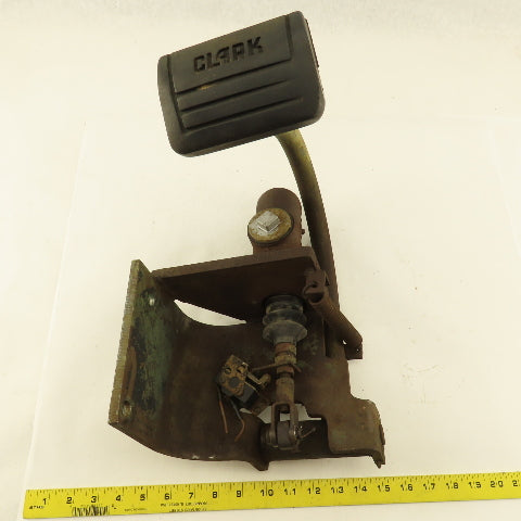 Clark 36/48VDC Forklift Hydraulic master Cylinder Assembly W/Pedal