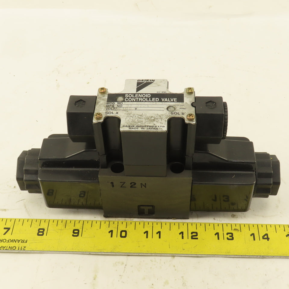 Daikin KS0-G02-2CA-30 Double Solenoid Hydraulic Valve 4/3 Way Closed 100V