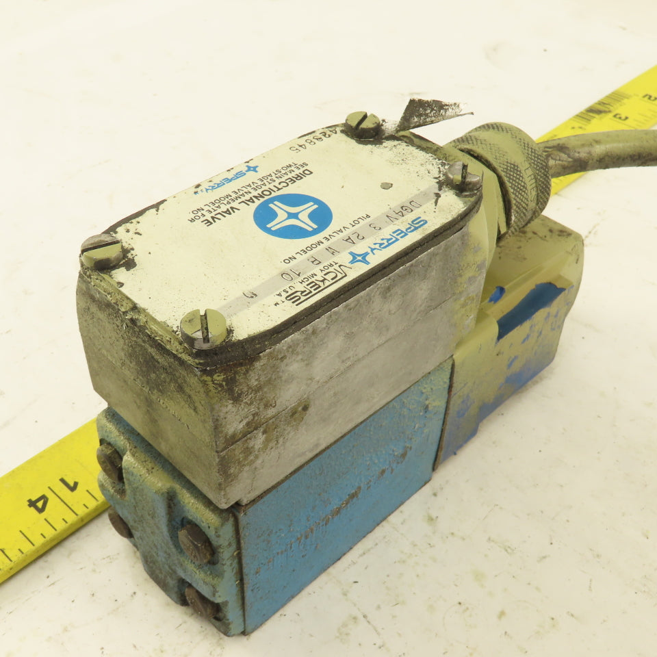 Vickers DG4V-3-2A-W-B-10 Hydraulic Directional Valve 4/2 Way Single 120V Coil
