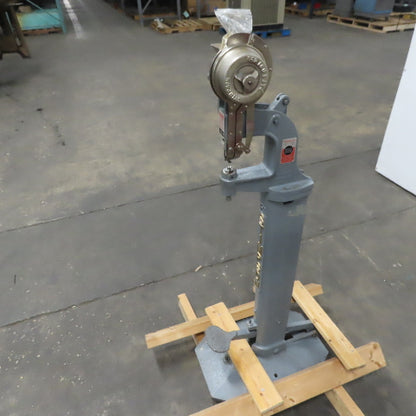 Stimpson R1 Foot Powered Riveter Machine Eyelets Grommet Snap Fasteners