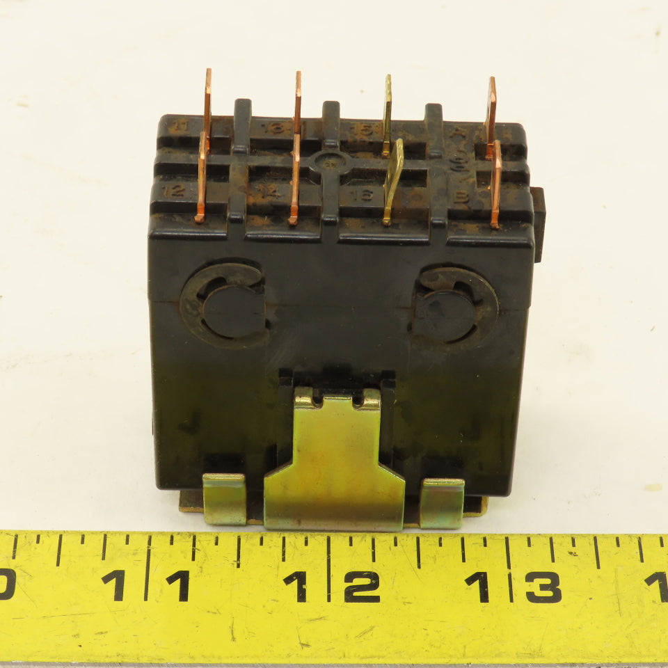 Matsushita BW56681K VC20FA 1Ph Plug In Relay 200V 1.5kW 200V Coil