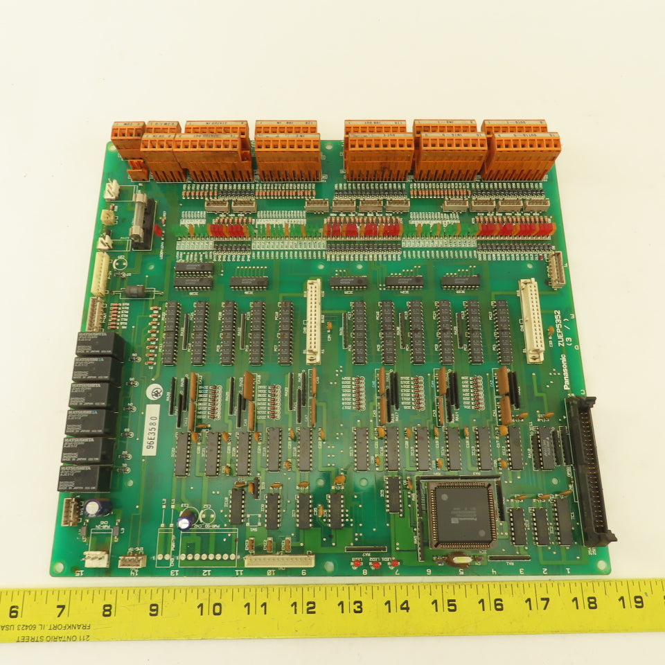 Panasonic ZUEP5352 Circuit Board From Matsushita Robot