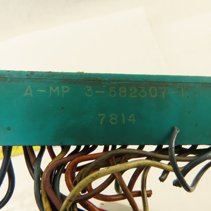 AMP 3-582307-1 47 Female Pin Edge Connector
