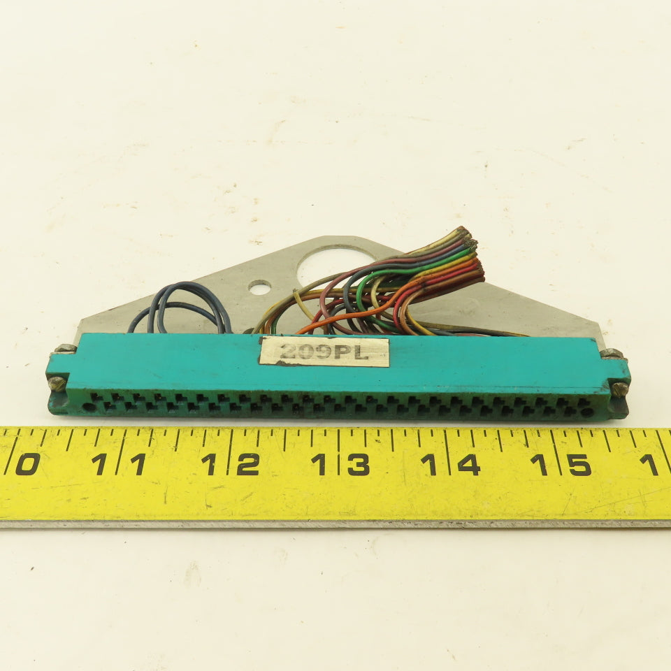 AMP 3-582307-1 47 Female Pin Edge Connector