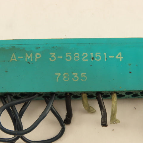 AMP 3-582151-4 35 Female Pin Edge Connector