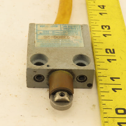 Telemecanique MS02S06-26 125/250VAC 5A Roller Plunger Limit Switch