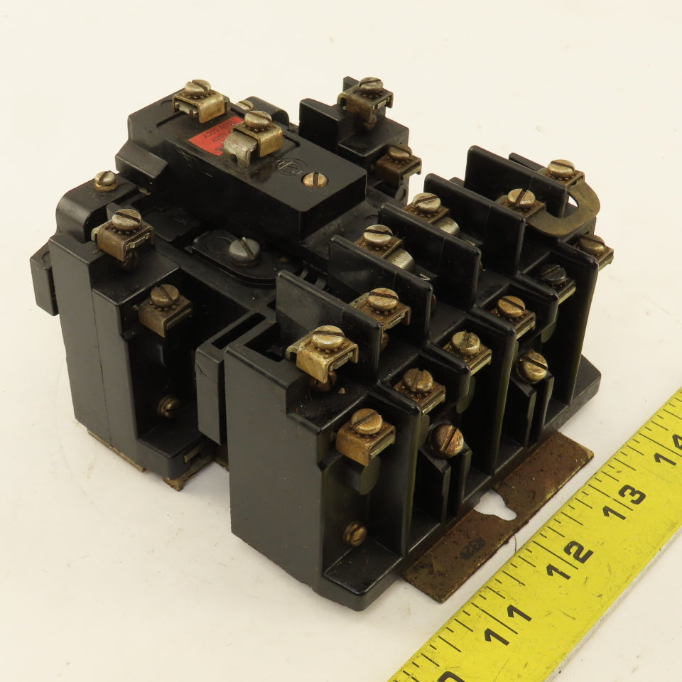 Allen Bradley 700-BR620A1 Contactor Relay 600V 10A 120V Coil