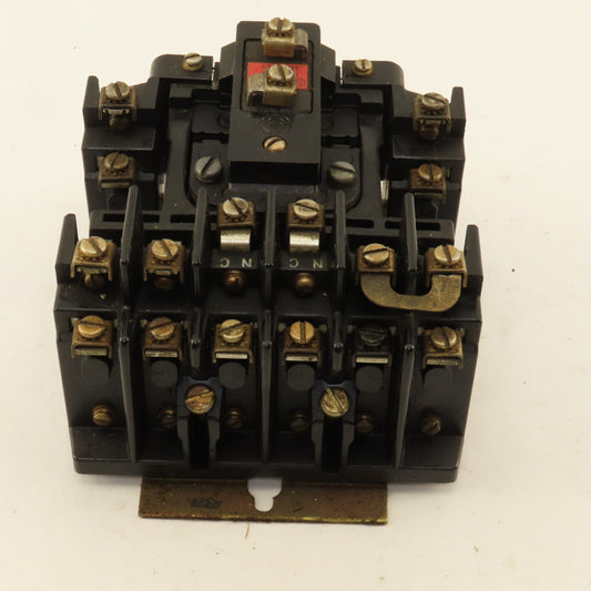 Allen Bradley 700-BR620A1 Contactor Relay 600V 10A 120V Coil