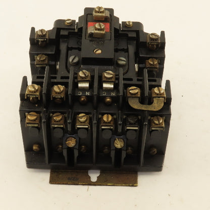 Allen Bradley 700-BR620A1 Contactor Relay 600V 10A 120V Coil