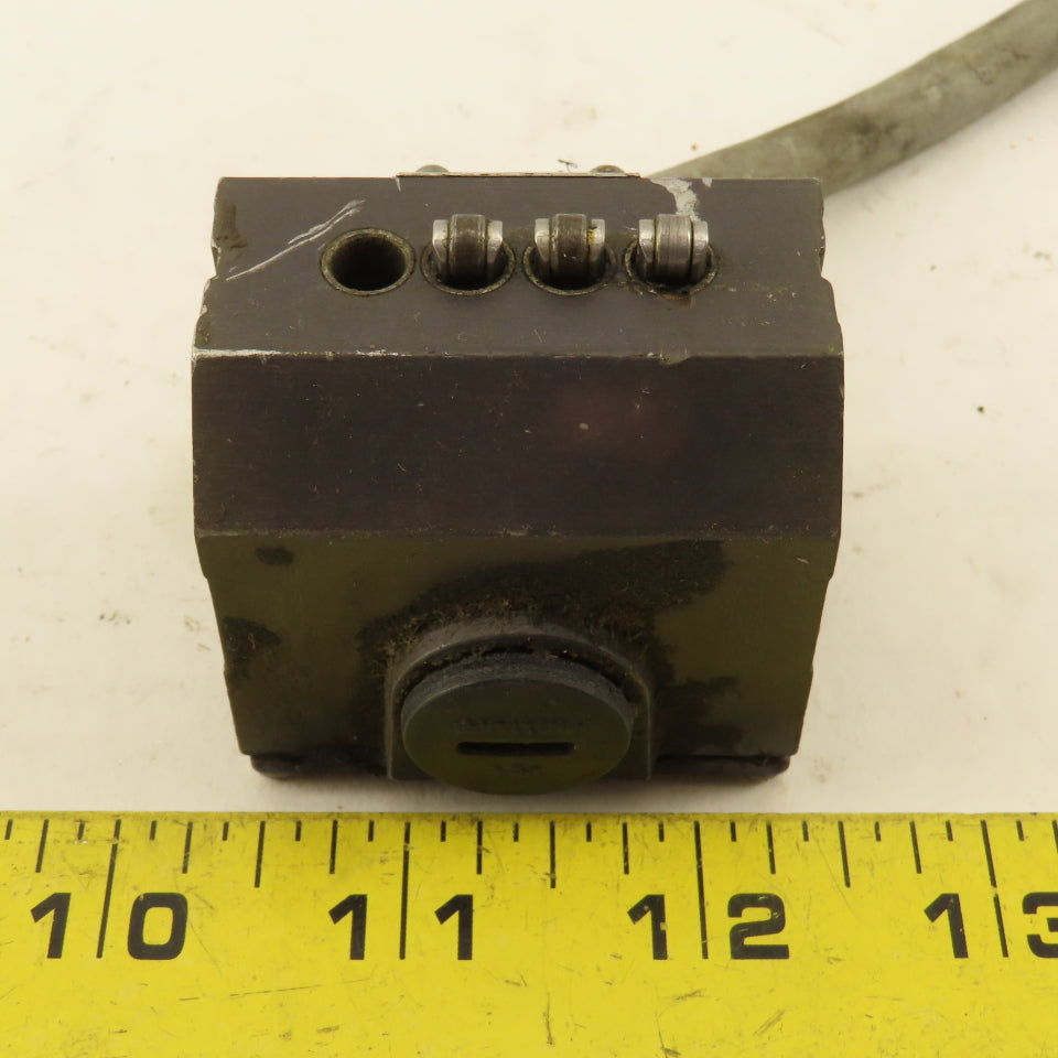 Balluff B4 R08-40-11 Mechanical Multiple Position Limit Switch 3 Way