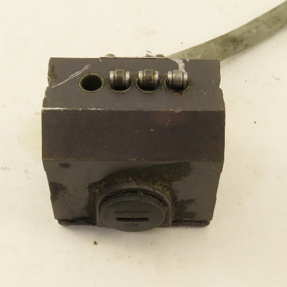 Balluff B4 R08-40-11 Mechanical Multiple Position Limit Switch 3 Way