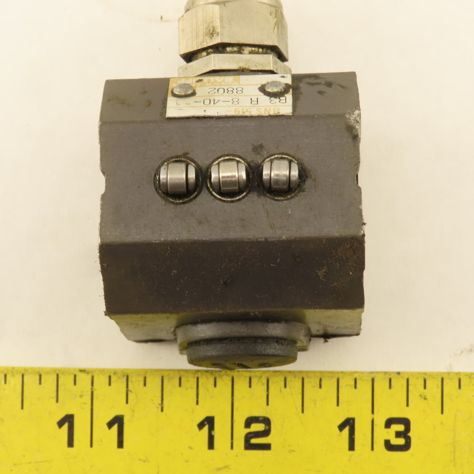 Balluff B3 R8-40-11 Mechanical Multiple Position Limit Switch 3 Way