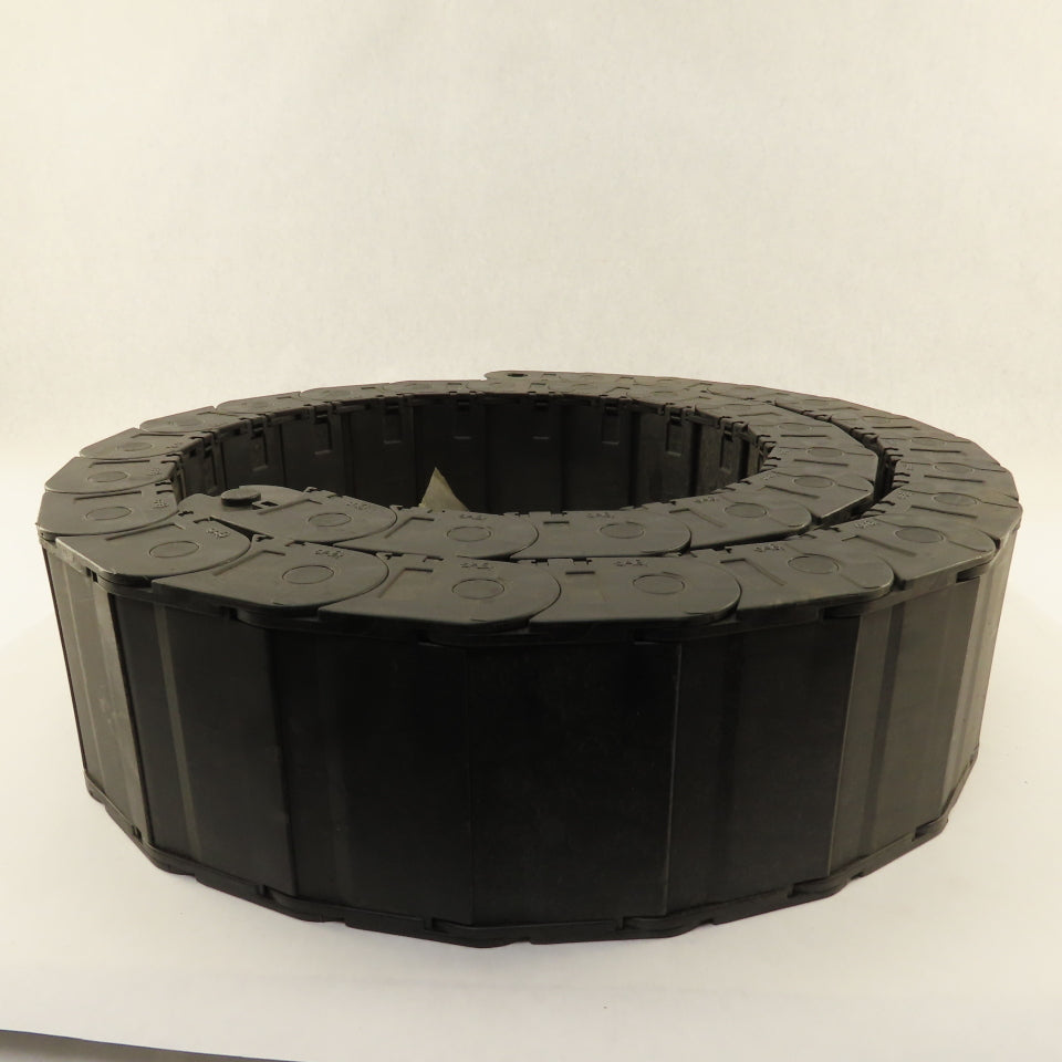 Igus 2680.10.150 4" x 1-1/2" Feed Thru Cable Carrier Energy Chain 6' Section