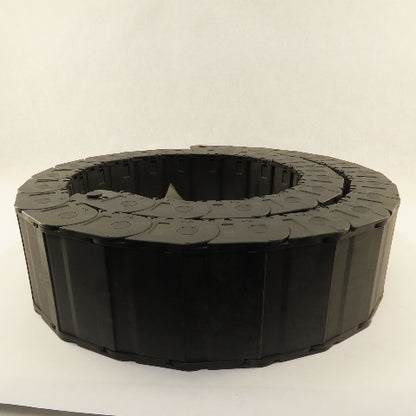 Igus 2680.10.150 4" x 1-1/2" Feed Thru Cable Carrier Energy Chain 6' Section