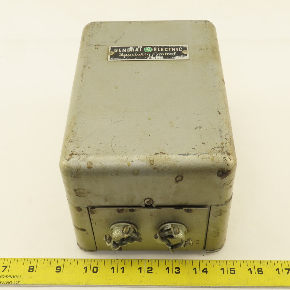 General Electric CR7504-A142G1 Vintage Electric Timer 115/230V Seconds .1-0.2s