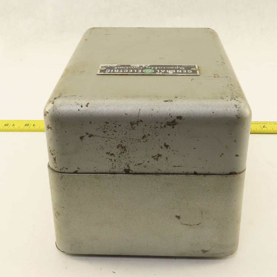 General Electric CR7504-A142G1 Vintage Electric Timer 115/230V Seconds .1-0.2s