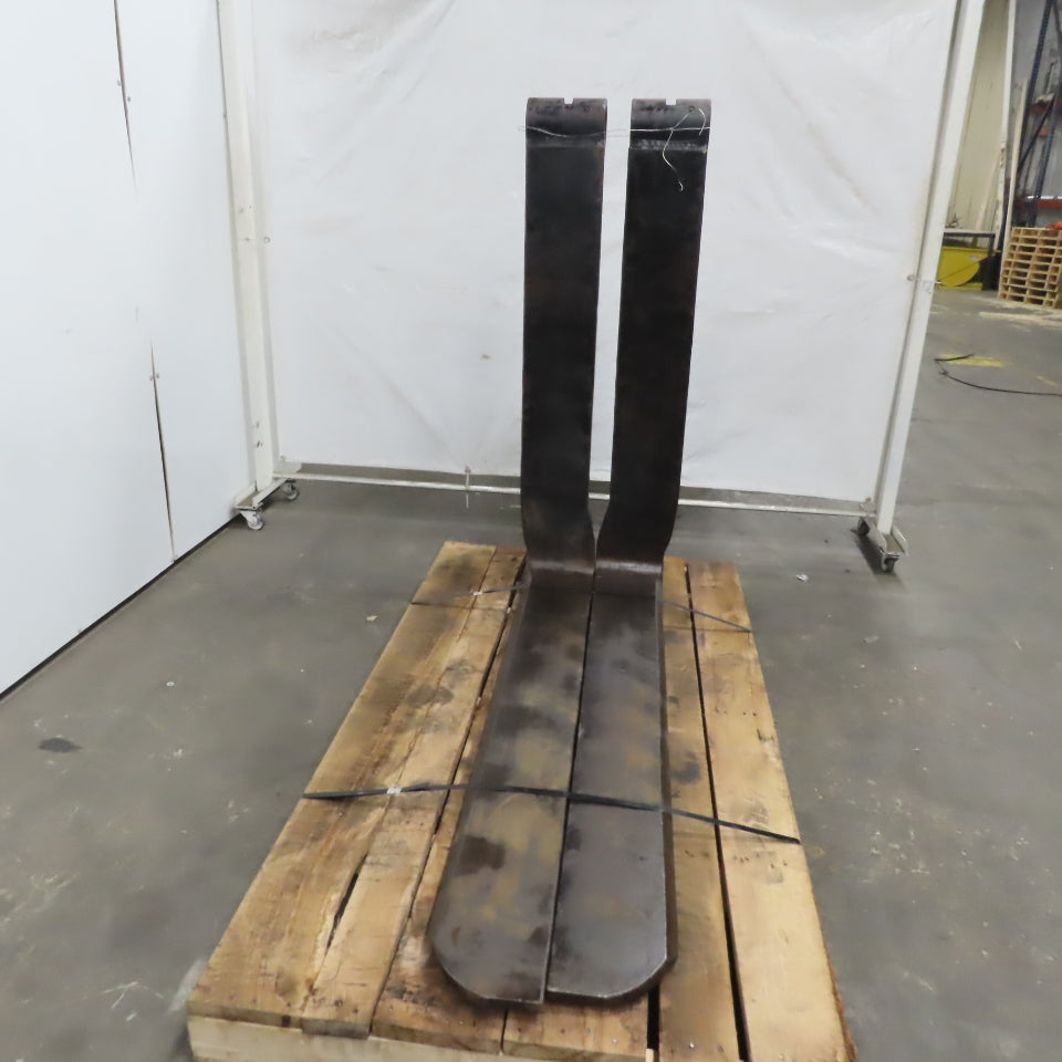 60" Full Taper Rod Pin Mount Forklift Forks 8"x3" 20,600 lb Cap Ea. for 4" Shaft