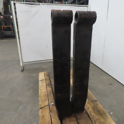 60" Full Taper Rod Pin Mount Forklift Forks 8"x3" 20,600 lb Cap Ea. for 4" Shaft