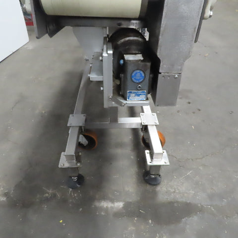 Incline Stainless Wash Down Slider Bed Conveyor 9-1/4" Belt 76"OAL W/Side Sealer