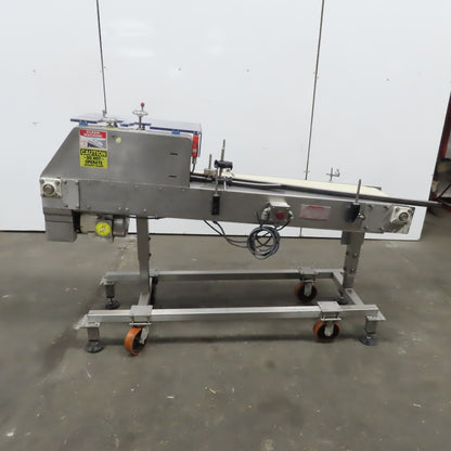 Incline Stainless Wash Down Slider Bed Conveyor 9-1/4" Belt 76"OAL W/Side Sealer