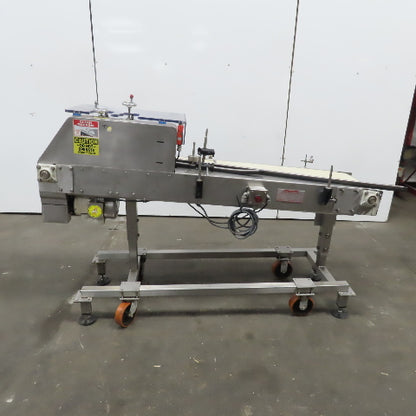 Incline Stainless Wash Down Slider Bed Conveyor 9-1/4" Belt 76"OAL W/Side Sealer