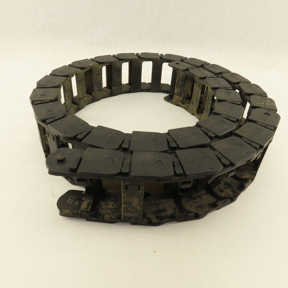 Igus 25.3.125 55" Long Cable Carrier Energy Chain W/Ends 2-1/4" x 1" ID