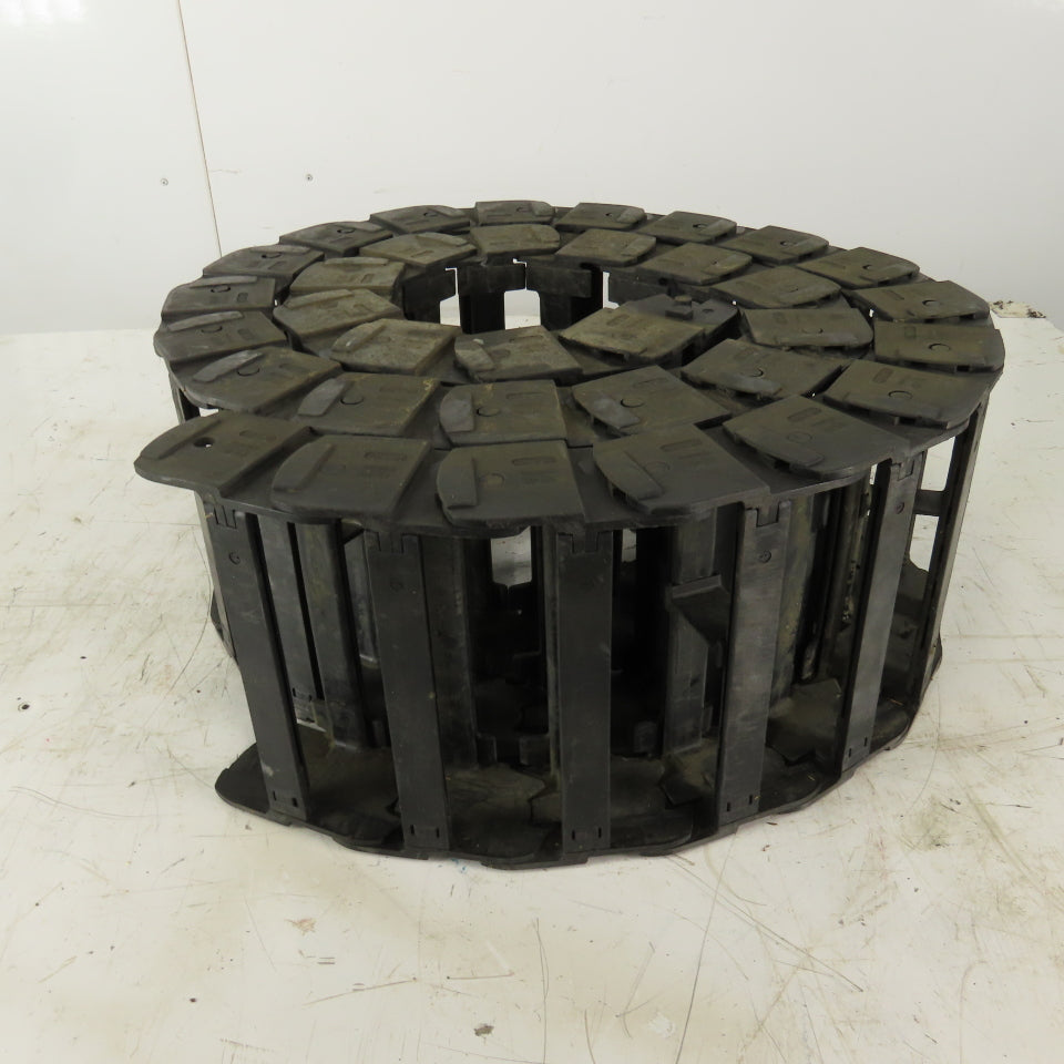 Igus 91" Long Cable Carrier Energy Chain W/Ends 6-7/8" x 1-3/4" ID