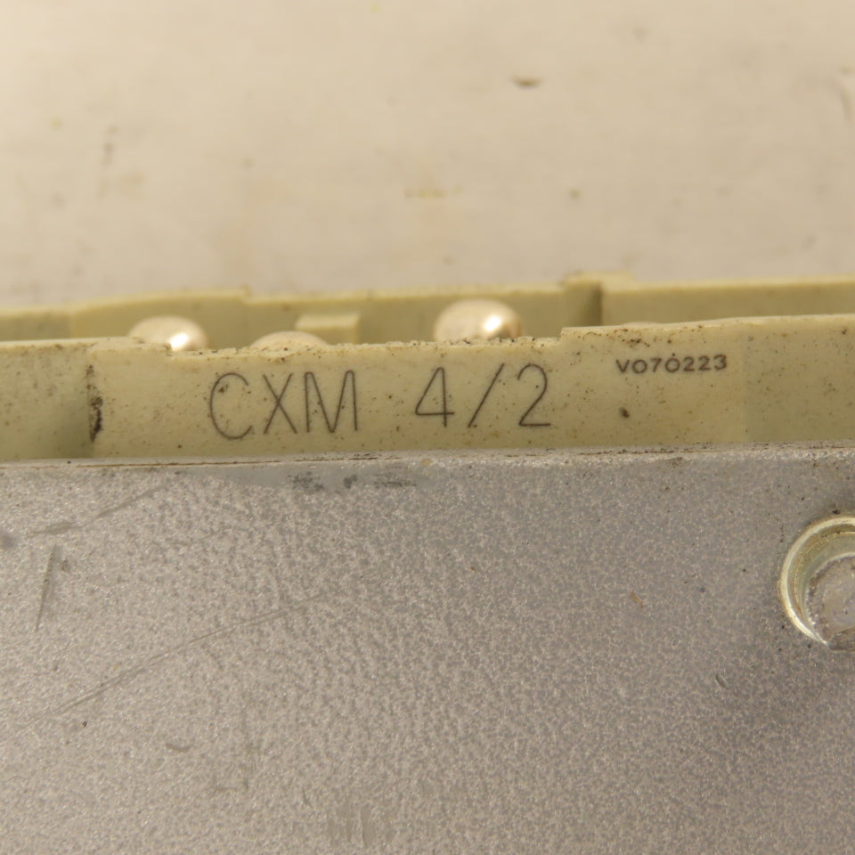 Epic CXM 4/2 600V 4 Pin Male Connector Angle Side Entry Hood Assembly