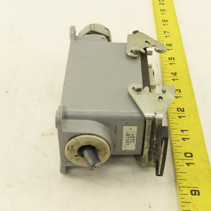 ILME 500V 16 Pin Female Connector Side Entry Hood End Terminal Assembly