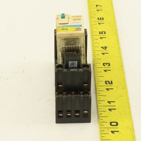 Telemecanique RXM4GB2BD 24VDC Cube Relay W/ Socket Lot Of 3