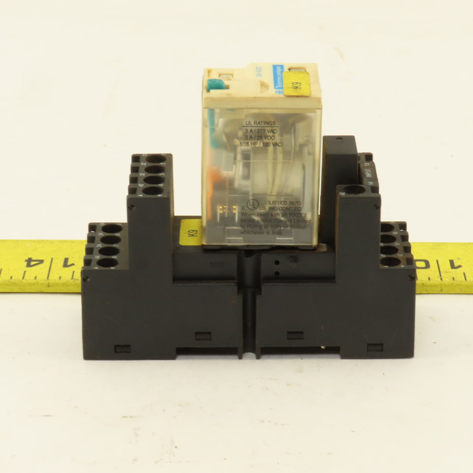 Telemecanique RXM4GB2BD 24VDC Cube Relay W/ Socket Lot Of 3