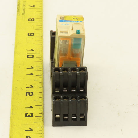 Telemecanique RXM4GB2BD 24VDC Cube Relay W/ Socket Lot Of 3