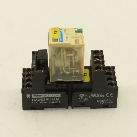 Telemecanique RXM4GB2BD 24VDC Cube Relay W/ Socket Lot Of 3