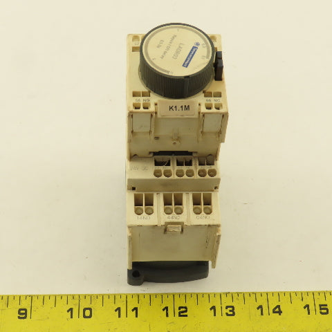 Telemecanique CAD323 600V 10A Contactor Relay W/ 0.1-3s Timer