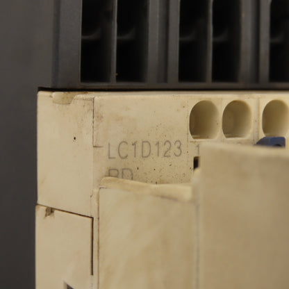 Telemecanique LC1D123 600V 20A 7.5Hp Contactor Relay W/ 0.1-3s LADT03 Timer