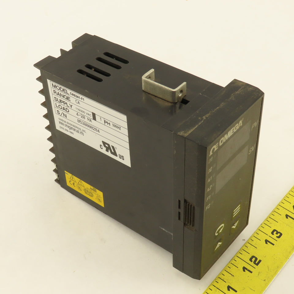 Omega CN8241-F1 115/230V 1Ph 4-20MA Temperature Process Controller