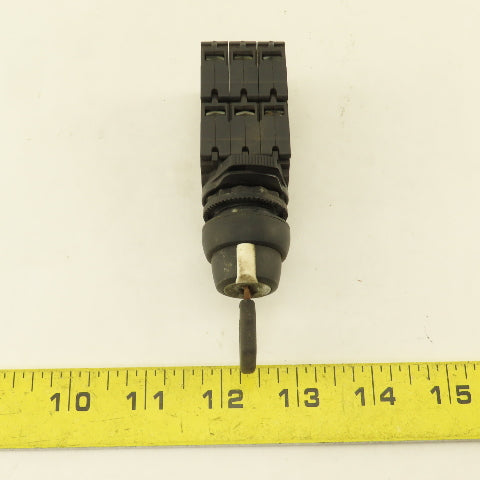 Allen Bradley 3 Position Keyed Selector Switch 600V 10A