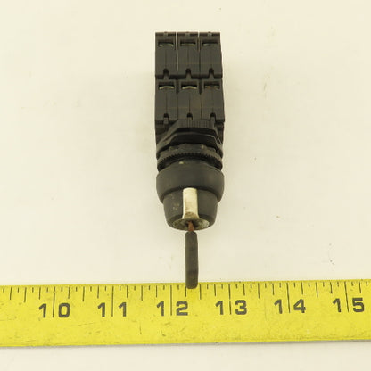 Allen Bradley 3 Position Keyed Selector Switch 600V 10A
