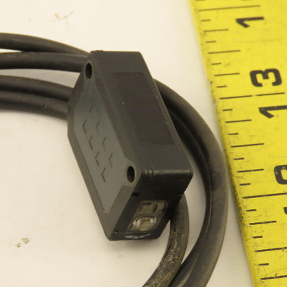 Idec SA1E-DP 12-24VDC Photoelectric Switch