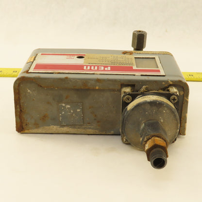 Penn 61-0001 Differential Pressure Gauge 8/70PSI