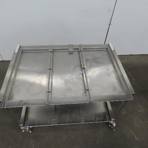 Stainless Steel industrial Cart 44"x 29" x 31" W/Casters