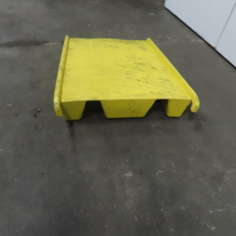 Drum Spill Containment Pallet Ramp 30" Wide x 42-1/2" Long