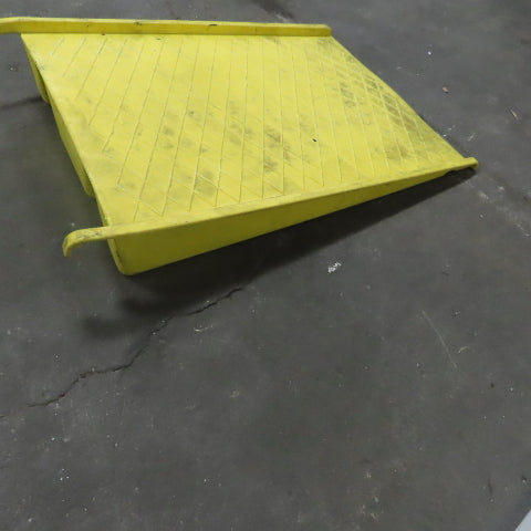 Drum Spill Containment Pallet Ramp 30" Wide x 42-1/2" Long
