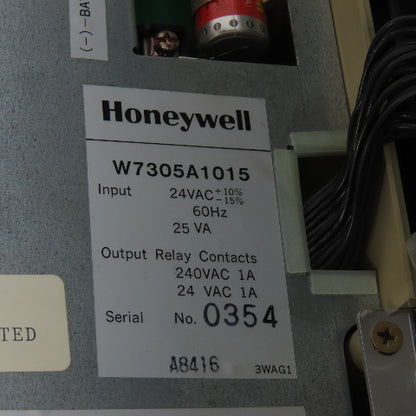 Honeywell W7305A1015 24VAC Temperature  Energy Management System 5 Channel